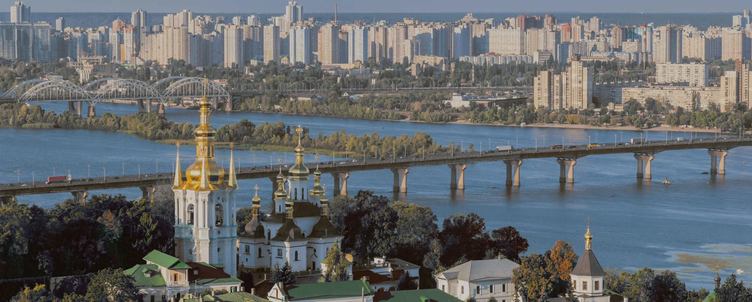 Закажите грузоперевозки на Украину из Осинников в надежной транспортной компании